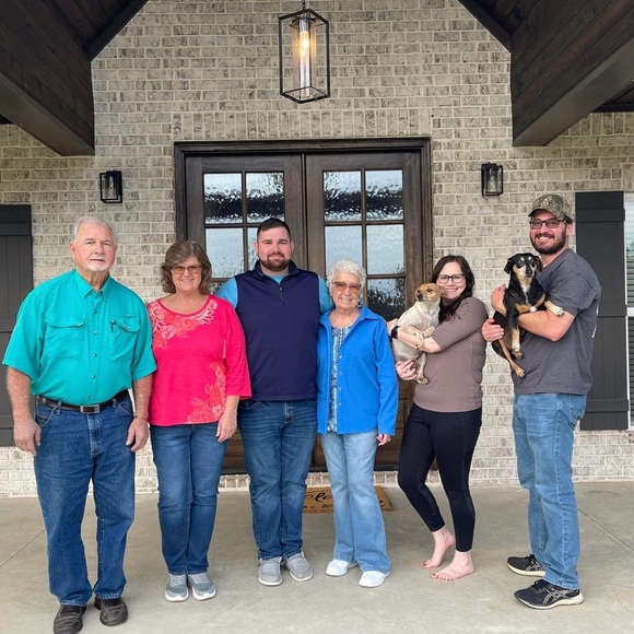 Meet your Posher, Kathy - Picture 3 of 16